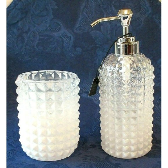 2 Pc Envogue White Clear Glass Farmhouse Soap Pump - Picture 3 of 4